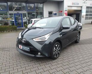 Toyota Toyota Aygo AYGO x-play connect Gebrauchtwagen