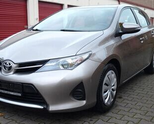 Toyota Toyota Auris Cool Gebrauchtwagen