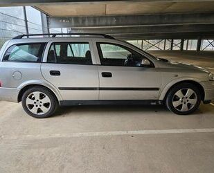 Opel Opel Astra 1.8 16V Comfort Comfort Gebrauchtwagen