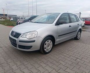 VW Volkswagen Polo IV Tour*Klima*PDC*TEMPOMAT* Gebrauchtwagen