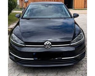 VW Volkswagen Golf 2.0 TDI SCR DSG IQ.DRIVE IQ.DRIVE Gebrauchtwagen