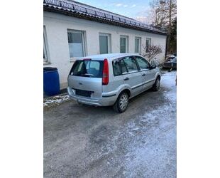 Ford Ford Fusion 1,4 16V + + Gebrauchtwagen