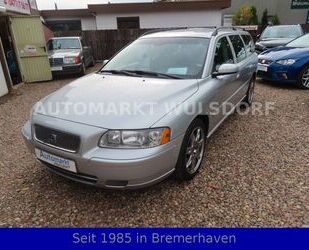 Volvo Volvo V70 Kombi 2.4 Momentum,2 Hand,Scheckheft,AHK Gebrauchtwagen