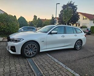 BMW BMW 320e xDrive Touring M Sport A. M Sport Gebrauchtwagen