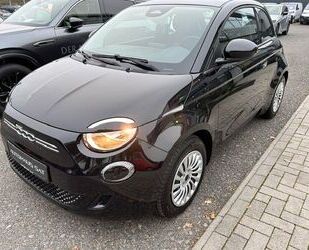 Fiat Fiat 500e Action Radio/Winter Paket Gebrauchtwagen