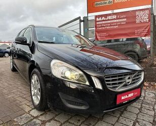 Volvo Volvo V60 Kombi Momentum KLIMA*BIXENON*PDC Gebrauchtwagen