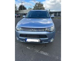 Mitsubishi Mitsubishi Outlander 2.0 PHEV Intense Intense Gebrauchtwagen