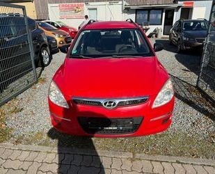 Hyundai Hyundai i30 cw Edition+ Navi Klima euro4 Gebrauchtwagen