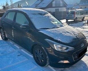 Hyundai Hyundai i20 YES! Active Klima+5 trg.+1.Hand+ALU+TÜ Gebrauchtwagen