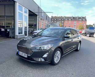 Ford Ford Focus Turnier Titanium X Gebrauchtwagen