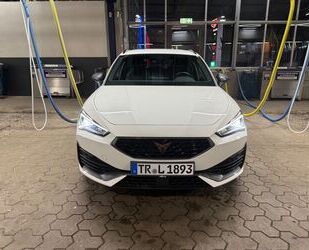 Cupra Cupra Leon 1.4 e-HYBRID 180kW DSG Sportstourer, Am Gebrauchtwagen