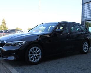 BMW BMW 320dA Touring Navi LED LiveCockpitProf AHK DAB Gebrauchtwagen