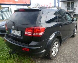 Dodge Dodge Journey 2.0 CRD mit VW Motor Gebrauchtwagen