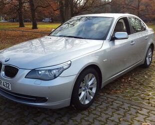 BMW BMW 530 Limousine E60, Bremsen, Dämpfer neu Gebrauchtwagen