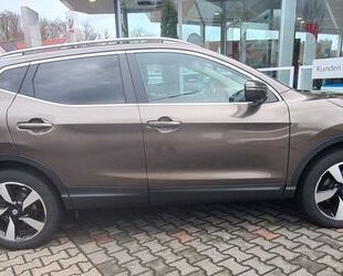 Nissan Nissan Qashqai N-Connecta 1.HAND AUTOM NAVI PANO A Gebrauchtwagen