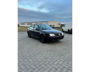 VW Volkswagen Bora 1.6/AHK/Klima/Service Neu/TÜV bis Gebrauchtwagen