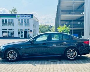 BMW BMW 530d Lim. M Sport HUD Ambi Sportbrake Shadow L Gebrauchtwagen