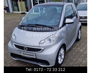 Smart Smart FORTWO AT CLIMATR. PANORAMA SERVO LM ALLWETT Gebrauchtwagen