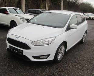 Ford Ford Focus Turnier 1.5 TDCi Navi/PTS/SHZ/Tempomat Gebrauchtwagen