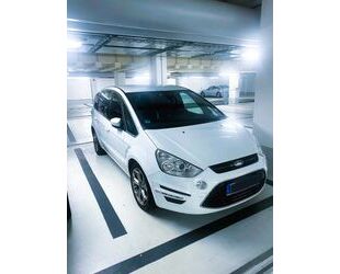 Ford Ford S-Max 2,0 TDCi 120kW DPF Titanium S PowerShi. Gebrauchtwagen