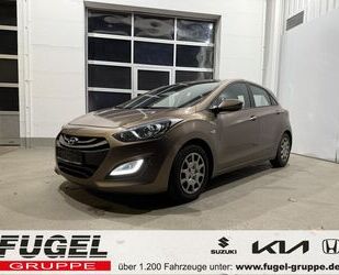 Hyundai Hyundai i30 1.4 Classic Klimaaut.|Temp.|Radio/CD Gebrauchtwagen