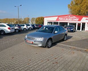 Ford Ford Mondeo 1.8 92 kW Ghia SHZ AHK KLIMA Gebrauchtwagen