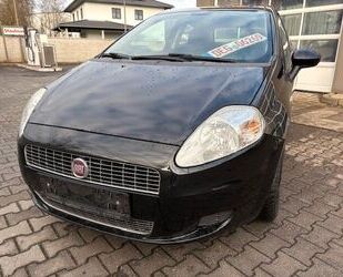 Fiat Fiat Grande Punto Automatik 1.4 8V ZAHNR.uTÜV NEU Gebrauchtwagen