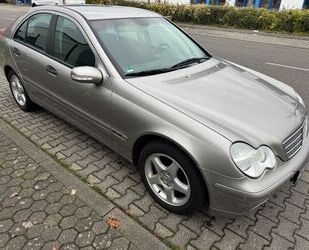 Mercedes-Benz Mercedes-Benz C 180 gute Ausstattung, 8fach, Inspe Gebrauchtwagen