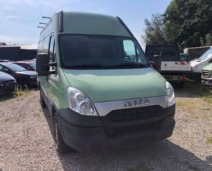 IVECO Iveco DAILY KASTEN HKA 35 S. RADSTAND 3300-KLIMA Gebrauchtwagen