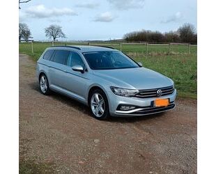 VW Volkswagen Passat Variant 2.0 TDI SCR Business Var Gebrauchtwagen