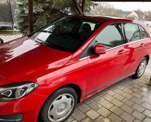 Mercedes-Benz Mercedes-Benz B 180 d BlueEFFICIENCY Edition Editi Gebrauchtwagen