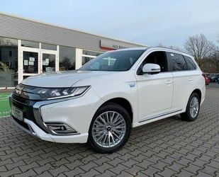 Mitsubishi Mitsubishi Outlander Plug-in Hybrid 2.4 PLUS Spiri Gebrauchtwagen