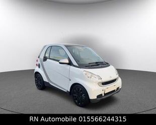 Smart Smart ForTwo coupé 1.0 52kW mhd white limited Gebrauchtwagen