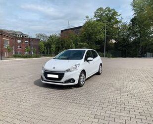 Peugeot Peugeot 208 Euro6 ,Navi,Klima,Garagewagen Gebrauchtwagen