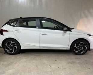 Hyundai Hyundai i20 Trend Navi PDC Sitzh.L-Heiz. Bose Temp Gebrauchtwagen