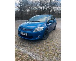 Toyota Toyota Auris Life 1,8-l-VVT-i Life Gebrauchtwagen