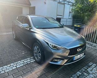 INFINITI Infiniti Q30 1.5d DCT FWD Business Business Gebrauchtwagen