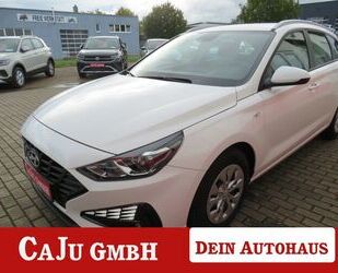 Hyundai Hyundai i30 120PS Kombi LED-TFL DAB+ Klima Tempoma Gebrauchtwagen