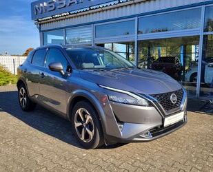 Nissan Nissan QASHQAI N-CONNECTA RELING SHZ BEHEIZTE FRON Gebrauchtwagen