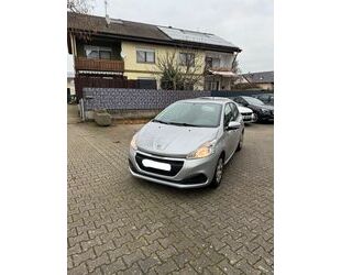 Peugeot Peugeot 208 Klima 1.2 Benzin Tempomat 1Hand Euro Gebrauchtwagen