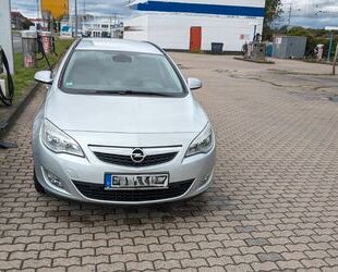 Opel Opel Astra Sports Tourer 1.7 CDTI Sport 92kW Sport Gebrauchtwagen