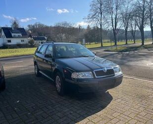 Skoda Skoda Octavia Combi 2.0 Comfort Klima Tüv 3/26 Gebrauchtwagen