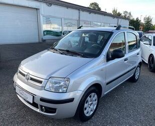 Fiat Fiat Panda 1.2 8V Dynamic AUTOMATIK*PDC*TÜV 02.202 Gebrauchtwagen