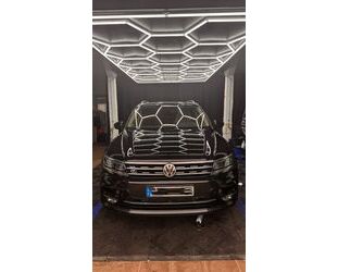 VW Volkswagen Tiguan 2.0 TSI 162kW DSG 4MOTION R-line Gebrauchtwagen