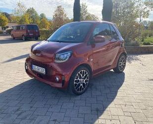 Smart Smart ForTwo cabrio EQ / Klima / Leder / JBL / Kam Gebrauchtwagen