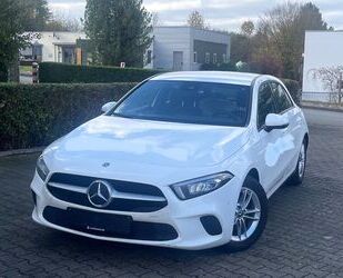 Mercedes-Benz Mercedes-Benz A 180 d Automatik LED Navi Gebrauchtwagen