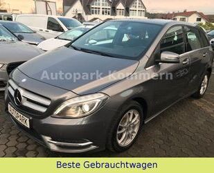 Mercedes-Benz Mercedes-Benz B 180 CDI / d*Automatik*NAVI*BT*1 Ha Gebrauchtwagen