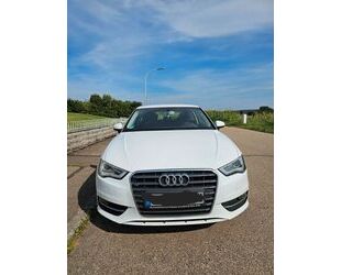 Audi Audi A3 1.6 TDI 77kW Ambiente Ambiente Gebrauchtwagen