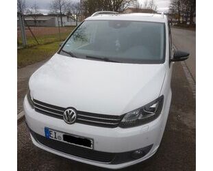 VW Volkswagen Touran 2.0 TDI Style AHK Navi Gebrauchtwagen