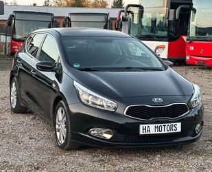 Kia Kia Ceed 1.6 CRDI Lim. *Navi*Kamera*Sitzhzg* Gebrauchtwagen